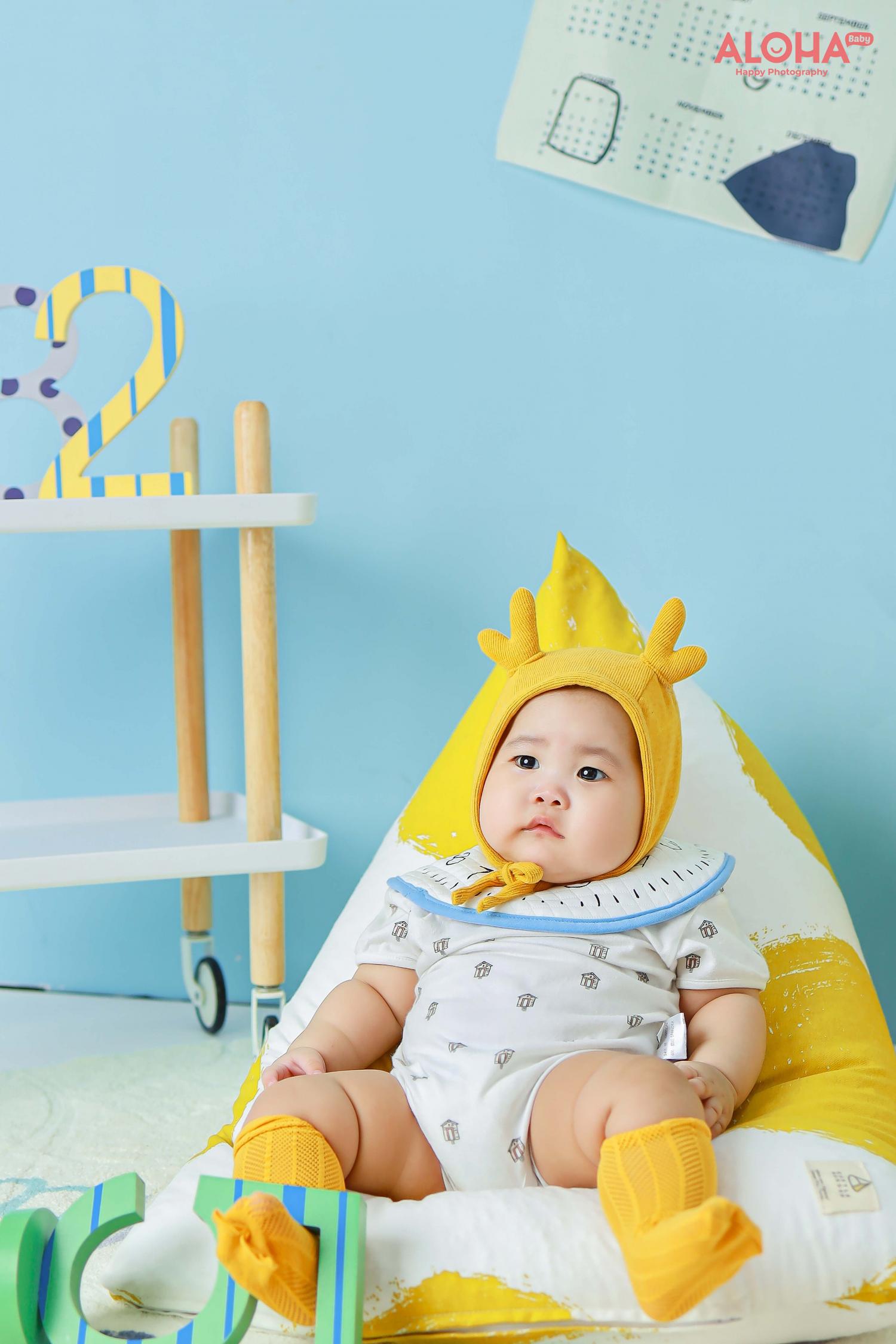 Bé Hà Huy - 6 tháng