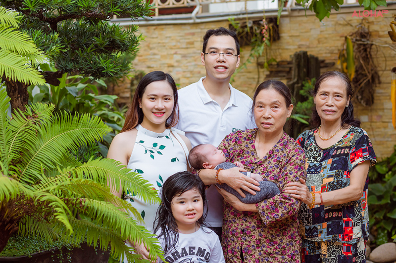 Chụp ảnh gia đình chưa bao giờ rẻ đến thế, khi bạn đến với Aloha Baby